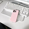 仄謄【2026新款】適用蘋(píng)果16promax手機殼液態(tài)硅膠iPhone17pro保護殼15pm防摔14全包13系列情侶高級感 【粉白色】液態(tài)硅膠丨軟糯親膚丨鏡頭全包 iPhone 16 Pro Max 曬單實(shí)拍圖