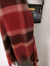 目丸新年羊毛圍巾女生冬2026新款格子送女友閨蜜新年生日禮物紅色圍巾 酒紅黑格 單圍巾 曬單實(shí)拍圖