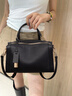 ESUNARTY女款包包2026新款小眾高級感通勤女包真皮手提波士頓枕頭包斜挎包 黑色 曬單實(shí)拍圖