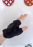 米家（MI）同款電加熱手套充電保暖發(fā)熱手套男女騎行暖手寶 黑色【屏顯溫控+三檔調節】 曬單實(shí)拍圖