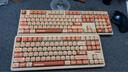 AKKOTAC87饅頭樂(lè )園無(wú)線(xiàn)機械鍵盤(pán)有線(xiàn)/藍牙三模gasket結構電競游戲辦公專(zhuān)用辦公高顏值電腦鍵盤(pán) 鋼琴軸 曬單實(shí)拍圖