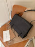 南風(fēng)Chio2nd頭層牛皮暖陽(yáng)學(xué)院郵差包包女黑色百搭單肩斜挎包圣誕送禮 經(jīng)典黑大號 曬單實(shí)拍圖