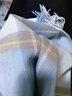 啄木鳥(niǎo)日系羊毛格子圍巾女秋冬季感2024新款保暖護頸粉色圍脖情侶款禮物 藍咖(羊毛不能水洗 需要干洗) 曬單實(shí)拍圖