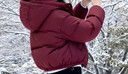 啄木鳥(niǎo)紅色短款連帽羽絨服外套女小個(gè)子2025冬季新款歐貨加厚保暖面包服 酒紅色羽絨服 M 曬單實(shí)拍圖