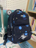 特步兒童書(shū)包男孩減負護脊一到三年級小學(xué)生雙肩包大容量輕便背包 曬單實(shí)拍圖