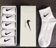 DOTSWOOSH耐克（NIKE）襪子男女訓練款透氣短中長(cháng)棉襪休閑跑步健身運動(dòng)nike 【5雙禮盒裝】白色 【中筒襪】秋冬 曬單實(shí)拍圖