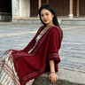 MINISO披肩女四季通用本命年圍巾送女友生日禮物新年連帽披肩 酒紅色 曬單實(shí)拍圖