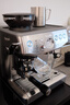 鉑富（Breville）BES876 半自動(dòng)咖啡機 家用意式 研磨奶泡一體式 智能輔助壓粉系統 大容量水箱 25擋研磨 曬單實(shí)拍圖
