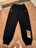 NIKE 3BRAND 耐克男女童純棉針織長(cháng)褲2026春季側邊大logo兒童運動(dòng)褲 正黑色【春秋毛圈款】 150 /63 【建議身高140-152cm】 曬單實(shí)拍圖