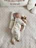 夏娃貝比（evebaby）定型枕頭嬰兒0到6個(gè)月新生幼兒專(zhuān)用寶寶防偏頭睡圓頭型硅膠護脊枕 0-1歲 硅膠護脊 月亮刺繡艾草款 A類(lèi)一等品 曬單實(shí)拍圖