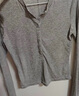 初語(yǔ)修身輕薄云感T恤女2025秋季新款天絲羊毛長(cháng)袖復古亨利領(lǐng)上衣 花灰色 L 曬單實(shí)拍圖