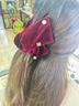 TFY紅色絲絨三角抓夾后腦勺2026新款高級感高端輕奢發(fā)夾盤(pán)發(fā)新年發(fā)飾 紅色三角抓夾 曬單實(shí)拍圖