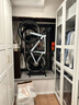 賽軻盈CyclingDeal自行車(chē)垂直停車(chē)架L型立式室內山地公路車(chē)插入翻轉展示 黑色-免安裝垂停支架KT45 順豐發(fā)貨 包裝尺寸長(cháng)65cm，寬39cm，高18cm 曬單實(shí)拍圖