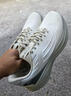 特步后盾跑步鞋男新款秋冬防滑防水耐磨緩震運動(dòng)通勤鞋輕盈舒適休閑鞋 帆白/冷杉綠【爺青回-男】 42 曬單實(shí)拍圖