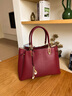 viney牛皮手提包包女包斜挎紅色新娘婚包生日情人節禮物送女朋友老婆 【紅色】新年送女生高檔實(shí)用媽媽包中年 輕奢時(shí)尚品牌大容量通勤單肩包 曬單實(shí)拍圖