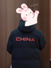 安踏六度芯羽絨服 | 林孝埈同款冬季長(cháng)款過(guò)膝外套男加厚保暖連帽棉服 基礎黑-2 背后CHINA印花 L (男175) 曬單實(shí)拍圖