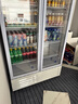 北極熊（BEIJIXIONG）展示柜冷藏柜冰柜商用飲料柜直冷風(fēng)冷風(fēng)直冷保鮮柜超市玻璃門(mén)冰箱立式啤酒柜 雙門(mén)下機直冷藍白款（688L） 曬單實(shí)拍圖
