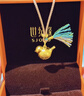 世紀緣滿(mǎn)足鳥(niǎo)黃金吊墜古法足金琺瑯溫潤細膩小鳥(niǎo)多元搭配掛墜新年禮物 4.66g 曬單實(shí)拍圖