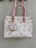 三麗鷗（SANRIO）HelloKitty托特包大容量壓花高級感輕奢單肩包新年情人節生日禮物 曬單實(shí)拍圖