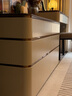 七號公寓2025新款實(shí)木梳妝臺斗柜一體輕奢臥室床尾收納柜高級感現代化妝桌 梳妝臺+1.2米斗柜 【梳妝臺尺寸需下方勾選】 卡其灰80x40x77cm 曬單實(shí)拍圖