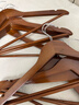 左轉角衣架實(shí)木衣服架木質(zhì)衣架掛衣服木制大衣架無(wú)痕衣掛西裝衣服撐子 曬單實(shí)拍圖