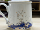 景德鎮家用茶水分離杯男士陶瓷大容量青花玲瓏水杯商務(wù)禮品團購辦公杯 魚(yú)躍龍門(mén)茶漏杯 曬單實(shí)拍圖