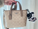 蔻馳（COACH）奧萊女士女包經(jīng)典標志CITY迷你托特包單肩斜挎包手提包禮物city15 SV/沙黃色/灰褐色 曬單實(shí)拍圖