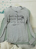 UR2026春季新款女裝潮流字母印花紐扣半開(kāi)襟T恤UYV460031 花灰 S 曬單實(shí)拍圖
