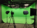 賽天鷹校園電視臺真三維虛擬演播室 高校融媒體搭建 直播導播錄播系統 虛擬演播室裝修搭建方案 曬單實(shí)拍圖