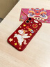 鯨咖適用蘋(píng)果17promax手機殼新年iphone17帶掛鏈17油畫(huà)小馬網(wǎng)紅pro全包max防摔17pro本命年紅色硅膠套 【lucky小馬-紅-紅色掛繩】硅膠軟殼 iPhone 17 Pro Max 曬單實(shí)拍圖