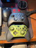 ROG雷切2 Xbox 無(wú)線(xiàn)游戲手柄 2.4G無(wú)線(xiàn)/有線(xiàn)連接X(jué)box 主機 兼容PC/ROG掌機 人體工學(xué)設計 雙模扳機 曬單實(shí)拍圖