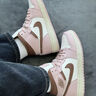 Air 喬 1 Mid AJ1 粉白 中幫 復古籃球鞋男女鞋板鞋 BQ6472-620 Air 喬 1 Mid AJ1 粉白 中幫 復古 BQ6472-620 36 曬單實(shí)拍圖