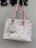 三麗鷗（SANRIO）HelloKitty托特包大容量壓花高級感輕奢單肩包新年情人節生日禮物 曬單實(shí)拍圖
