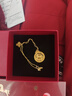 老鳳祥馬上有錢(qián)黃金項鏈小馬足金八寶羅盤(pán)吊墜生肖馬年本命年禮物送女友 【今/次日達】金駒羅盤(pán)約1.4g【品牌禮盒】配銀鏈 曬單實(shí)拍圖