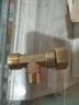 左圓右方（CISQU）黃銅三通接頭外絲內絲螺紋燃氣熱水器進(jìn)水管T型一分二路分水配件 4分銅邊活接三通 曬單實(shí)拍圖