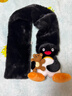 KKV新品Pingu立體毛絨圍脖冬季保暖男女學(xué)生上學(xué)通勤卡通百搭圍巾 Pingu立體毛絨圍脖·黑色 曬單實(shí)拍圖