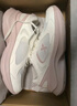 特步女子跑步鞋運動(dòng)鞋冬季新款網(wǎng)面透氣輕便減震休閑跑鞋粉色 曬單實(shí)拍圖