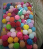 diy毛球混裝高彈力彩色小毛球兒童創(chuàng  )意手工金蔥毛絨球大小混合飾品材料教室裝飾彩球幼兒園環(huán)創(chuàng  )手工毛絨球 3CM普通毛球混色約150個(gè) 曬單實(shí)拍圖