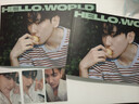 邊伯賢：Hello, World - The 4th Mini Album Photobook Ver. 【Hello版 / World版】2版本隨機發(fā)1版 曬單實(shí)拍圖