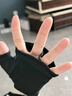 京川旭游戲加熱手套u(yù)sb自動(dòng)發(fā)熱半指露指保暖手套恒溫調節冬季暖手套寶寶送女友男女生游戲騎行神器 加熱手套一對裝【黑色】 曬單實(shí)拍圖