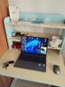 得力（deli）兒童學(xué)習桌家用寫(xiě)字桌書(shū)桌桌椅實(shí)木桌椅套裝小學(xué)生可升降課桌實(shí)木 【升級款桌長(cháng)80cm】藍色-三層書(shū)架 YZ206 曬單實(shí)拍圖