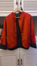 夏典素訂女王（SE.PSTP）中式改良香云紗短外套2025春秋季新款國風(fēng)復古立領(lǐng)提花媽媽裝上衣 橙紅色 L 【100-125斤】 曬單實(shí)拍圖