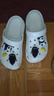 chikoku流浪洞洞鞋女夏外穿室內防滑舒適休閑情侶包頭涼拖鞋男 小鋯白+小鯊魚(yú)鞋花 37-38 【適合36-37碼】 曬單實(shí)拍圖