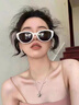目木間貓眼墨鏡女款高級感顯臉小復古歐美風(fēng)太陽(yáng)眼鏡  白框黑灰片七夕 曬單實(shí)拍圖