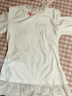 Olrain歐芮兒法式蕾絲花邊圓領(lǐng)打底T恤秋季女裝甜美疊穿上衣 米白色 M 曬單實(shí)拍圖