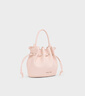 CHARLES&KEITH26春季新品抽繩簡(jiǎn)約手提水桶包斜挎包情人節禮物CK2-10271696 Soft Pink淺粉色 S 曬單實(shí)拍圖