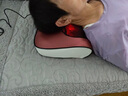 颯望【德國】按摩枕頭深度睡眠頸椎枕睡覺(jué)專(zhuān)用頭部頸椎按摩器肩頸腰部全身肩頸按摩枕充電款頸椎按摩儀 紅色【升級6鍵熱敷款】自動(dòng)定時(shí)/三檔力度/車(chē)載線(xiàn) 全指包裹式 艾草熱敷 曬單實(shí)拍圖