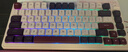 珂芝（KZZI） K75機械鍵盤(pán)有線(xiàn)藍牙無(wú)線(xiàn)三模gasket結構82鍵75配列PBT鍵帽RGB K75V2彌豆紫-8000mAh 三模無(wú)電量顯示屏 高特水蜜桃V3（線(xiàn)性靜音軸） 曬單實(shí)拍圖