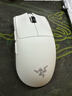 雷蛇（Razer）毒蝰v3pro專(zhuān)業(yè)版 輕量化無(wú)線(xiàn)游戲鼠標 人體工程學(xué)設計宏電競鼠標  lol吃雞CSGO瓦羅蘭特鼠標 白色（輕約55克 自帶8KHZ接收器） 曬單實(shí)拍圖