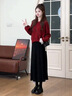 妃?，幮∠泔L(fēng)連衣裙女2025秋冬新款韓版時(shí)尚減齡甜美風(fēng)新年紅色套裝裙子 紅色毛衣+黑色裙子 M 曬單實(shí)拍圖